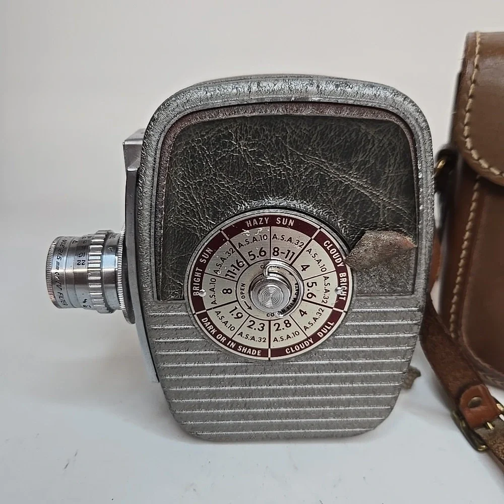 Vintage 8mm Camera Keystone K 25 Capri Movie Dial-O-Matic with‎ Case [Untested]